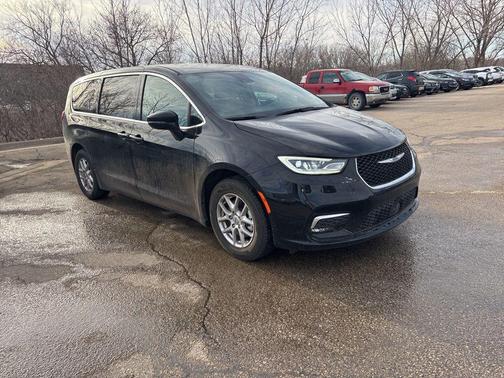 2025 Chrysler Pacifica L