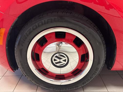 2018 Volkswagen Beetle 2.0T Coast