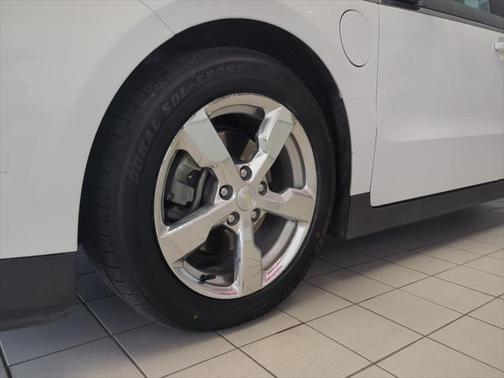 2012 Chevrolet Volt Base