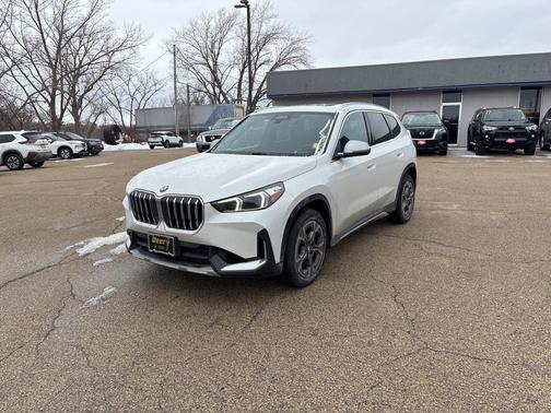 2023 BMW X1 xDrive28i