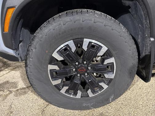 2024 Nissan Frontier PRO-4X