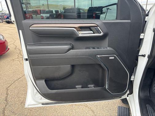 Summit White 2024 Chevrolet Silverado 1500 RST