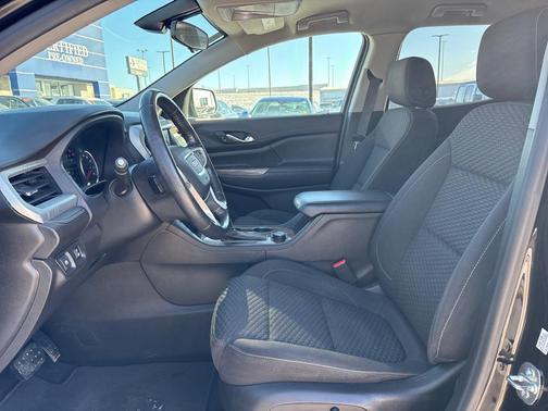 2019 GMC Acadia SLE-2