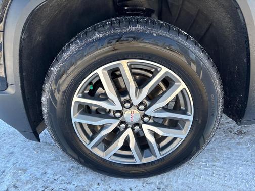 2019 GMC Acadia SLE-2