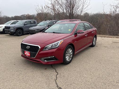 2016 Hyundai SONATA Hybrid SE