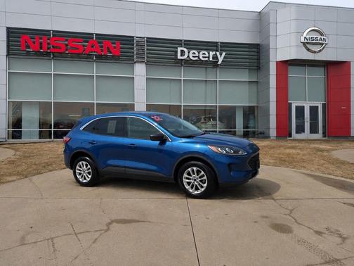 Atlas Blue Metallic 2022 Ford Escape SE