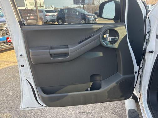 Avalanche Clearcoat 2012 Nissan Xterra PRO-4X