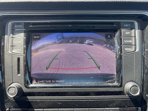 Deep Black 2019 Volkswagen Passat 2.0T Wolfsburg