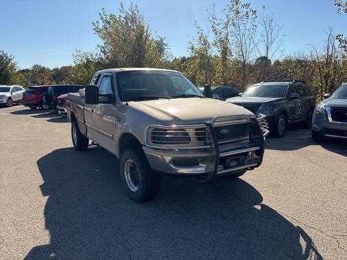 1998 Ford F-150 XLT
