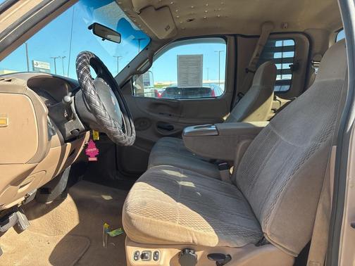 1998 Ford F-150 XLT