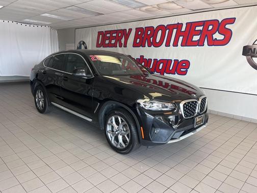 2025 BMW X4 xDrive30i