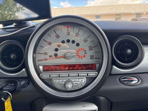 Pure Silver Metallic 2008 MINI Cooper Clubman Base