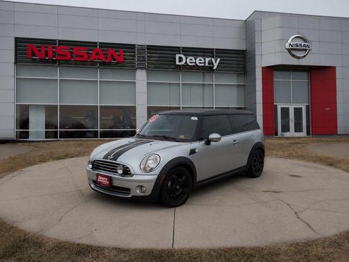 Pure Silver Metallic 2008 MINI Cooper Clubman Base