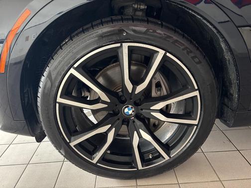 2019 BMW X7 xDrive50i