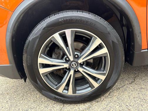 Monarch Orange 2017 Nissan Rogue SL