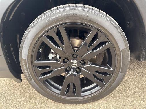 2021 Honda Pilot Black Edition