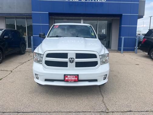 2015 RAM 1500 Tradesman/Express