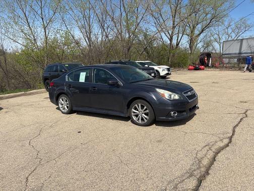 Graphite Gray Metallic 2013 Subaru Legacy Limited