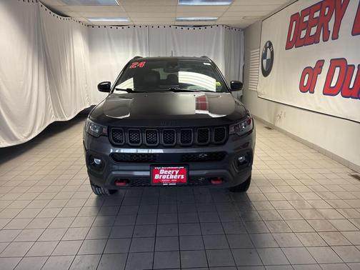 2024 Jeep Compass Trailhawk