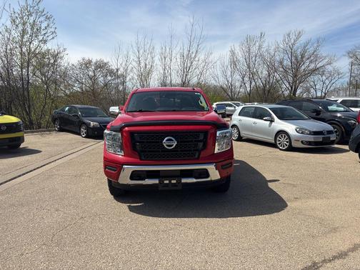 Red Alert 2021 Nissan Titan SV