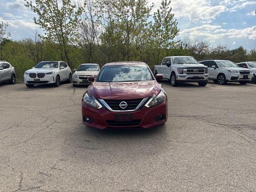 Scarlet Ember 2017 Nissan Altima 2.5 SL
