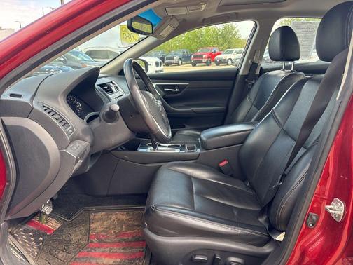 Scarlet Ember 2017 Nissan Altima 2.5 SL