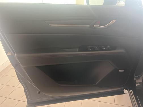 2025 Mazda CX-5 Carbon Edition