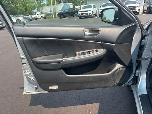 Alabaster Silver Metallic 2006 Honda Accord EX-L