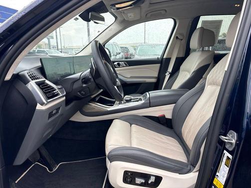 Tanzanite Blue II Metallic 2023 BMW X7 xDrive40i
