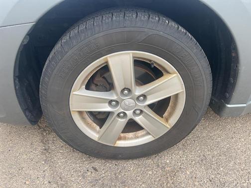 2008 Mitsubishi Galant Base