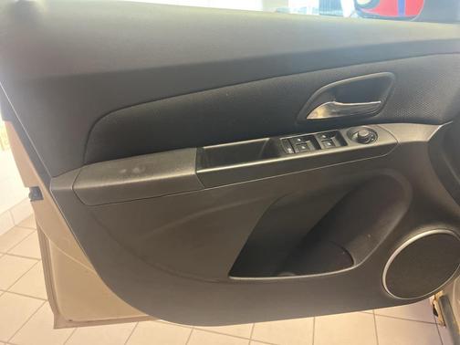 2011 Chevrolet Cruze LT