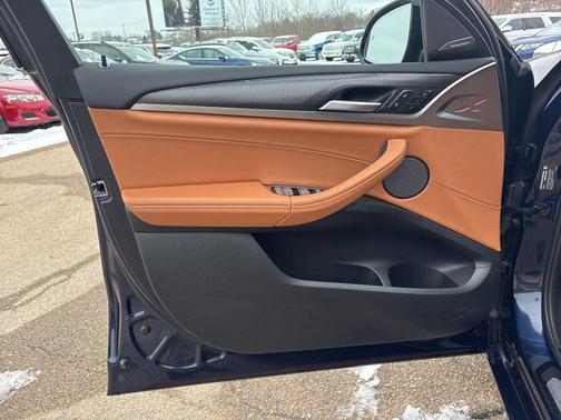 2023 BMW X4 xDrive30i