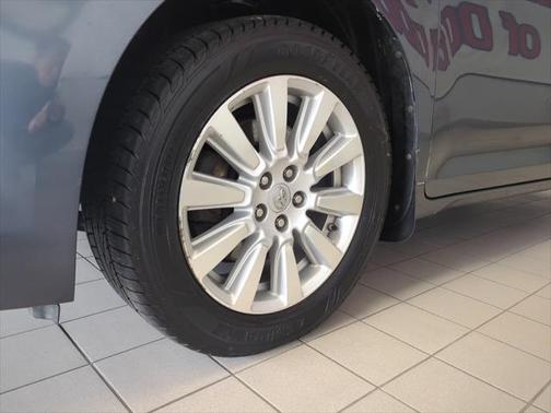 2017 Toyota Sienna LE