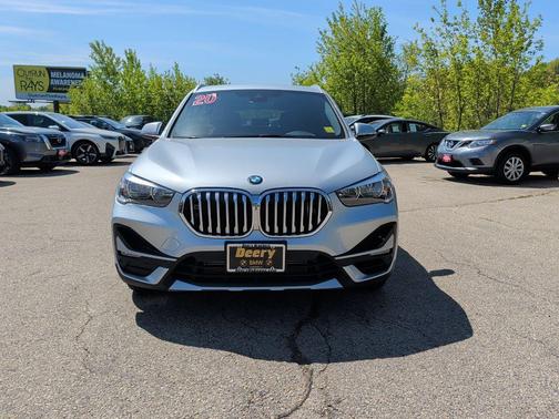 Glacier Silver Metallic 2020 BMW X1 xDrive28i