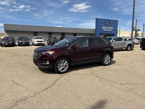 Burgundy Velvet Metallic Tinted Clearcoat 2023 Ford Edge Titanium