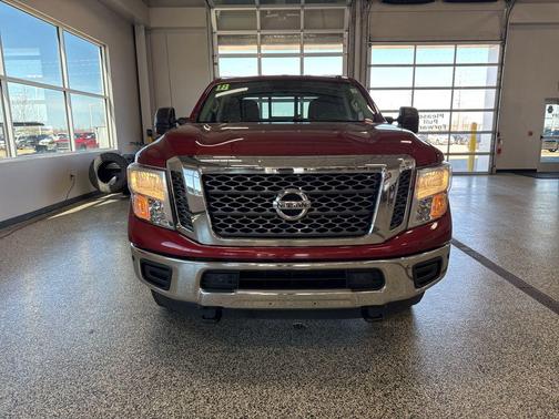 Cayenne Red 2018 Nissan Titan XD SV
