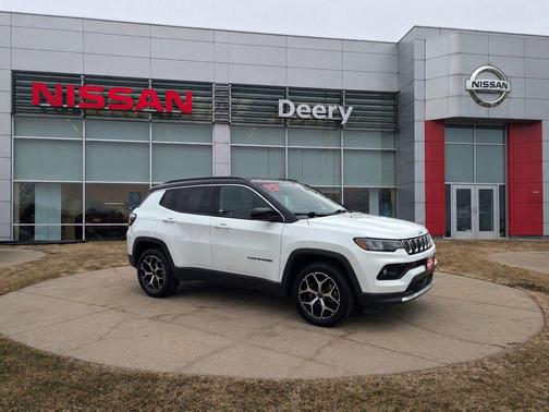 Bright White Clearcoat 2025 Jeep Compass Limited