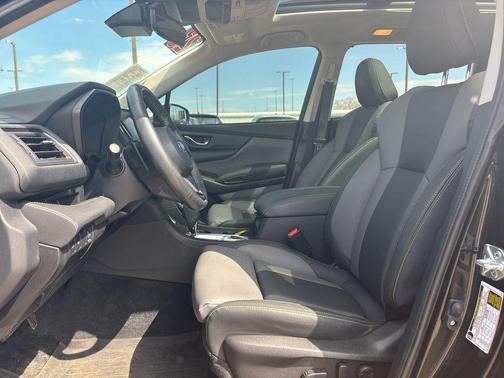 Crystal Black Silica 2023 Subaru Ascent Onyx Edition Limited 7-Passenger