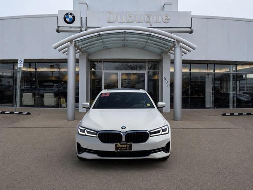 Alpine White 2023 BMW 530 i xDrive