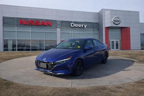 2021 Hyundai ELANTRA SEL