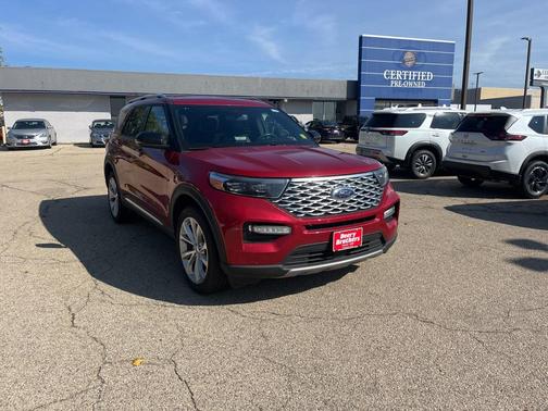 2023 Ford Explorer Platinum