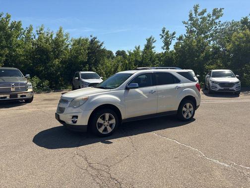 White Diamond Tricoat 2012 Chevrolet Equinox LTZ