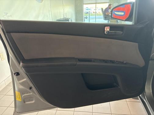 2010 Nissan Sentra 2.0 S