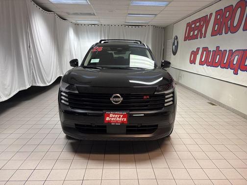 Super Black 2026 Nissan Kicks SR