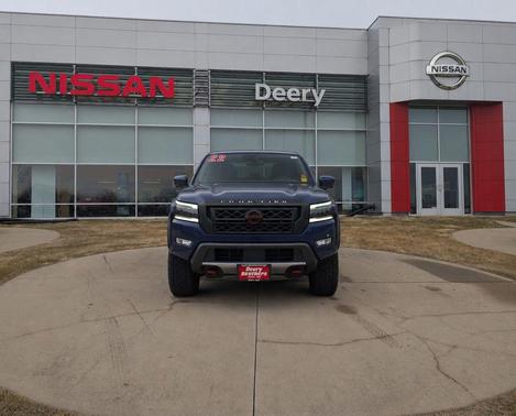 Deep Blue Pearl 2022 Nissan Frontier PRO-4X