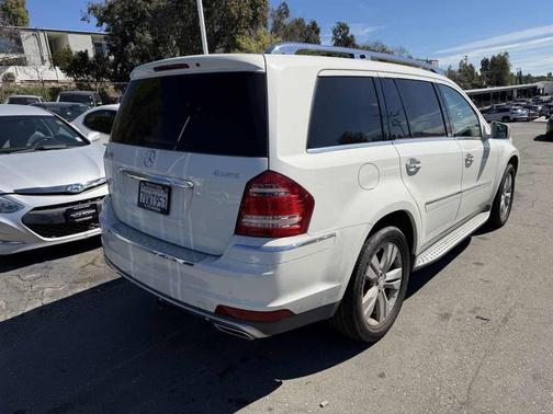2012 Mercedes-Benz GL-Class 4MATIC