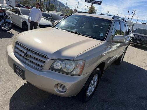 2003 Toyota Highlander Base