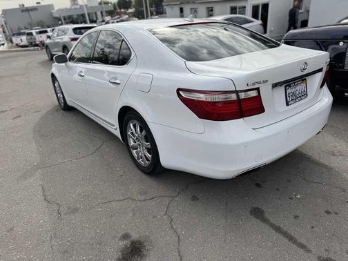 2007 Lexus LS 460 Base