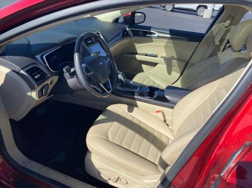 2014 Ford Fusion Hybrid SE