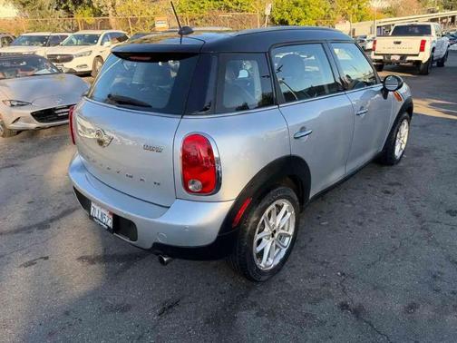 Crystal Silver Metallic 2015 MINI Countryman Cooper